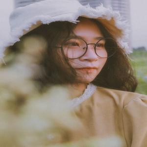 闻刚厚